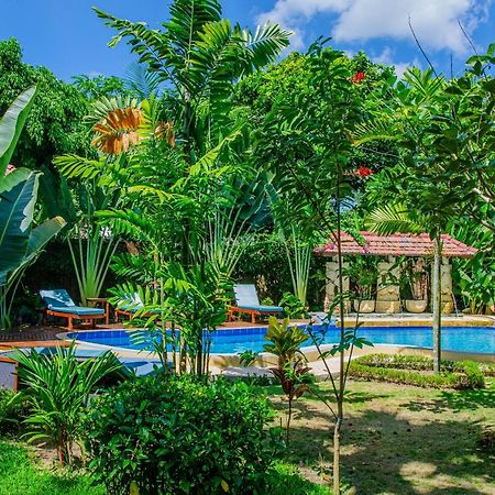 Stanley Lombok Hotel Mataram Exterior photo