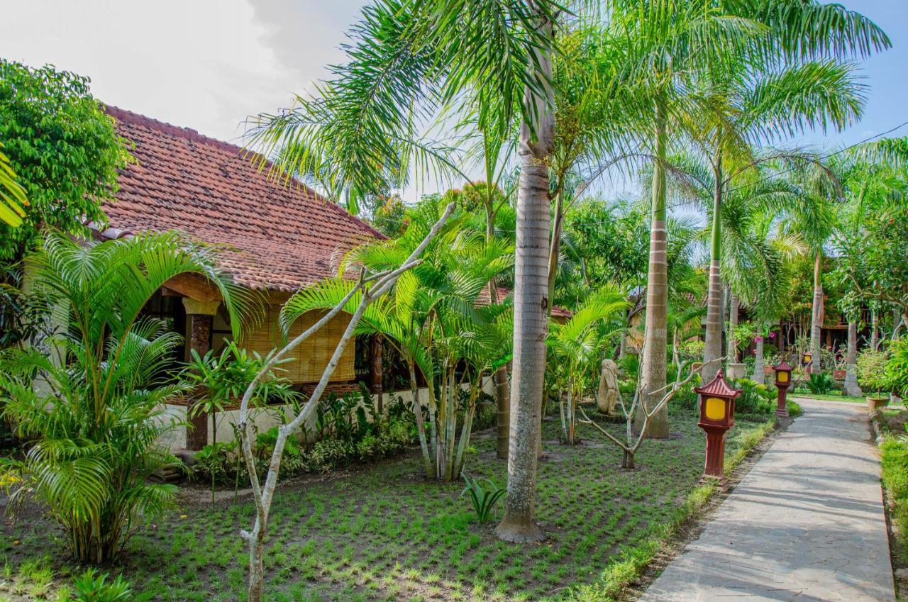 Stanley Lombok Hotel Mataram Exterior photo