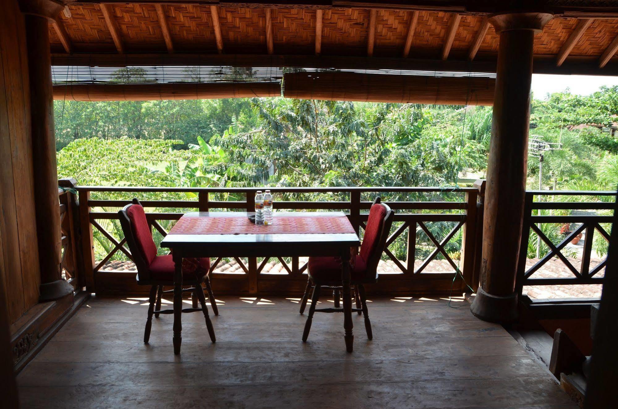 Stanley Lombok Hotel Mataram Exterior photo